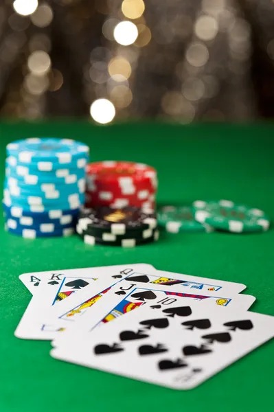 BandarQ gameplay video showing hand progression, betting rounds, and settlement